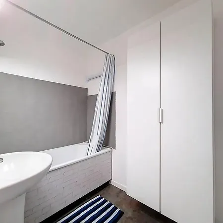 Acces Direct Classe 3* Daire *